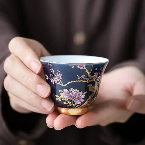 Ceramic Tea Cup Outlined In Gold (Premium Bone China)